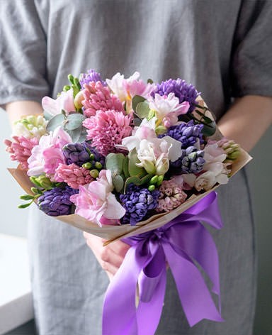 Бесплатная доставка цветов в Александровске